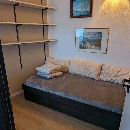 Prinz Hamlet Mit Meerblick Und Pool In Strandnaehe Apartmán *