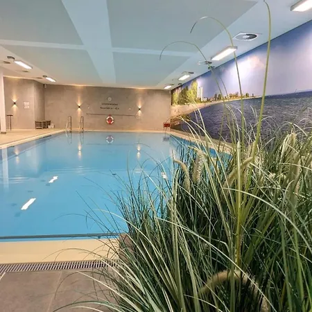 Prinz Hamlet Mit Meerblick Und Pool In Strandnaehe Apartmán